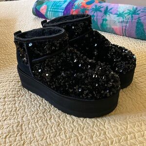 Ugg ultra mini chunky sequin boot